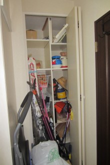 サービスルーム(納戸)を子供部屋として使えるように サービスルーム(納戸)を子供部屋として使えるように